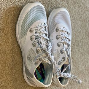 Varsity Ascend Cheer Shoes- new
